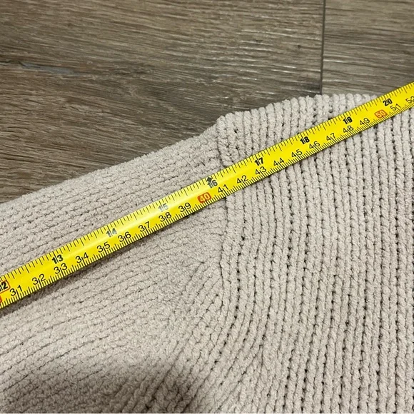 Philosophy Cream Knit Sweater - Medium - Picture 8 of 13